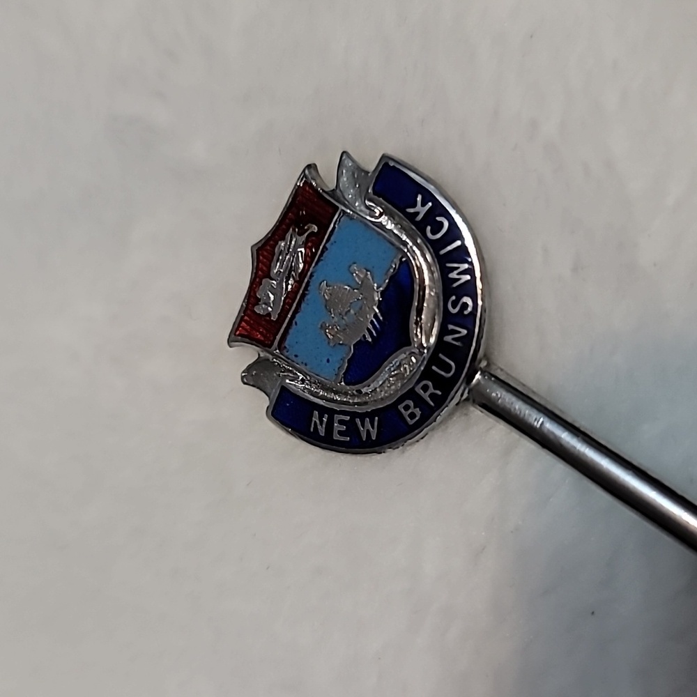 New Brunswick Provincial Crest Souvenir Spoon silver tone